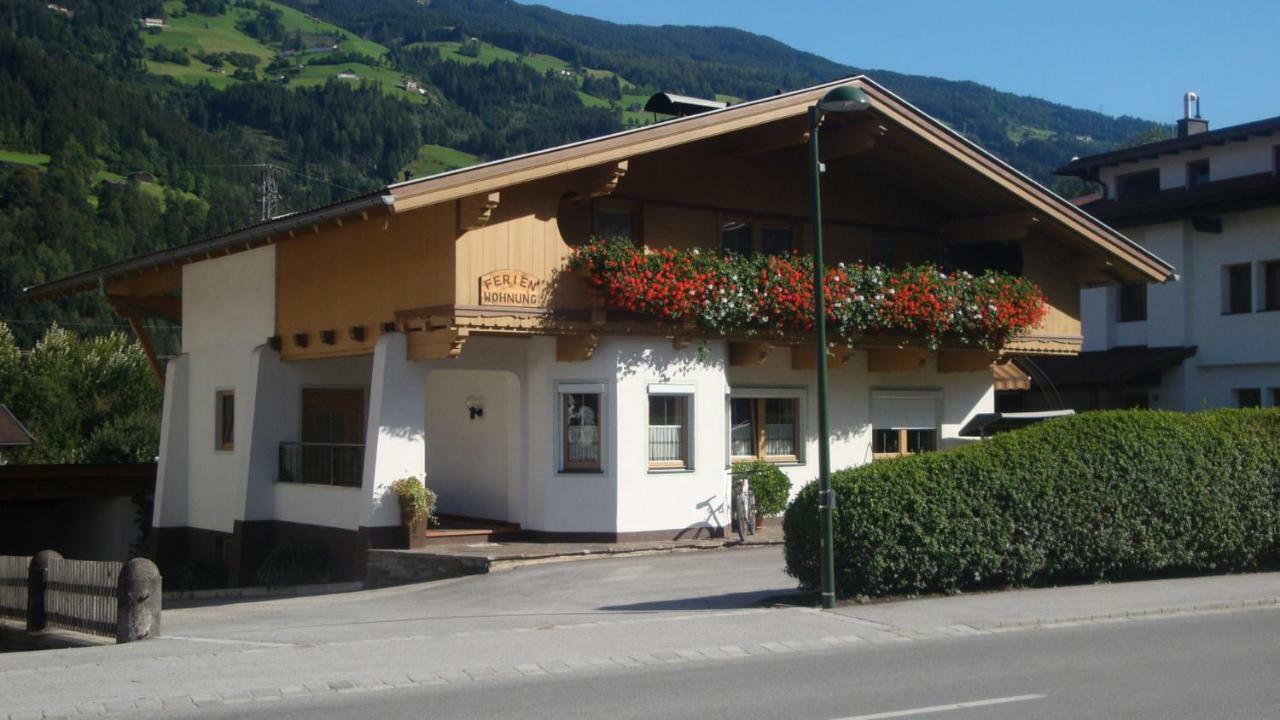 Haus Waldner Leilighet Aschau Im Zillertal Eksteriør bilde